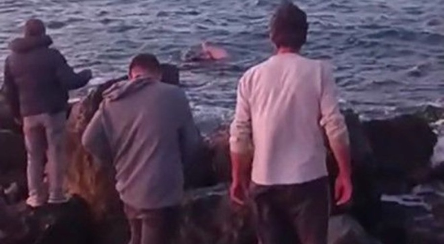 Boğulmak üzereyken balıkçılar tarafından kurtarıldı