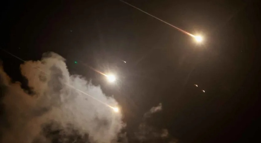 İsrail, İran saldırısında iki üssün vurulduğunu açıkladı