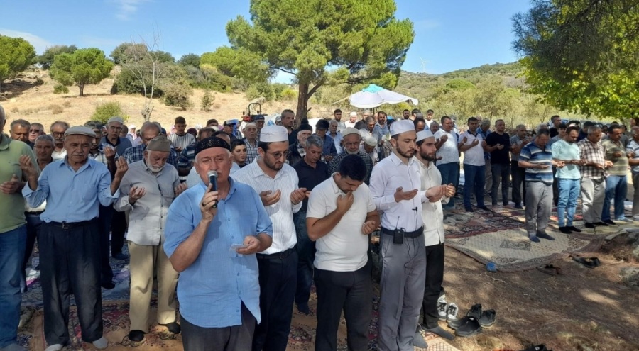 Aydın'da vatandaşlar yağmur duasına çıktı