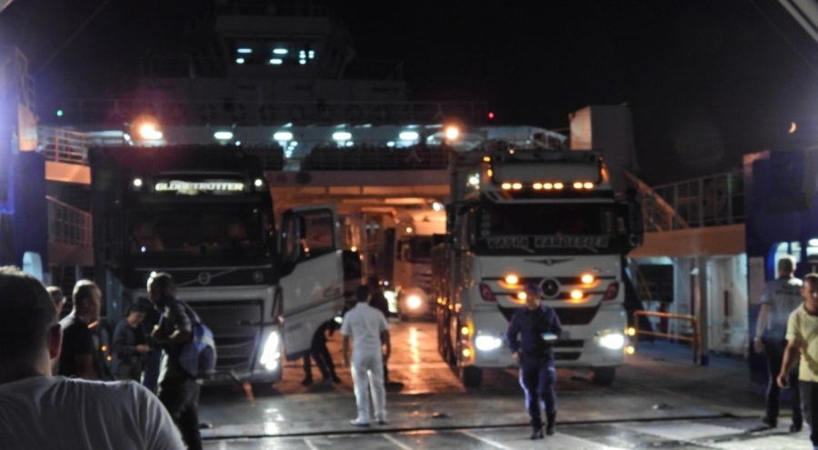 Erdek Limanı'nda hareketli saatler: Marmara İlçe Tarım Müdür Vekilinin katil zanlısı aranıyor!
