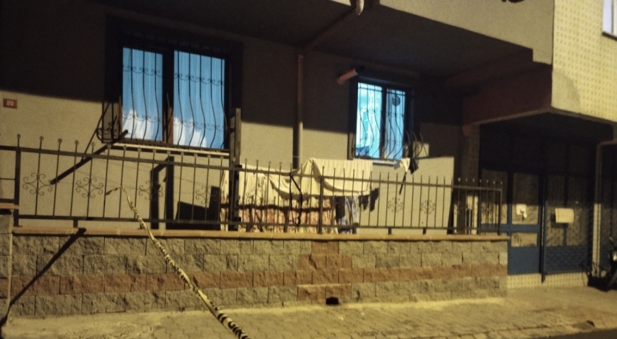 Saldırganlar bir evi kurşunlayarak kaçtı!