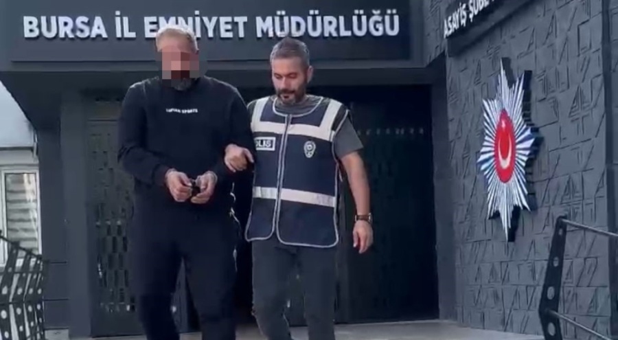 Siber dolandırıcılıktan aranan şahıs Bursa'da yakalandı!