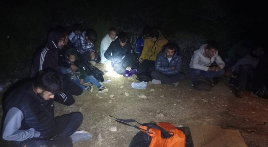 Aydın'da 25 düzensiz göçmen yakalandı