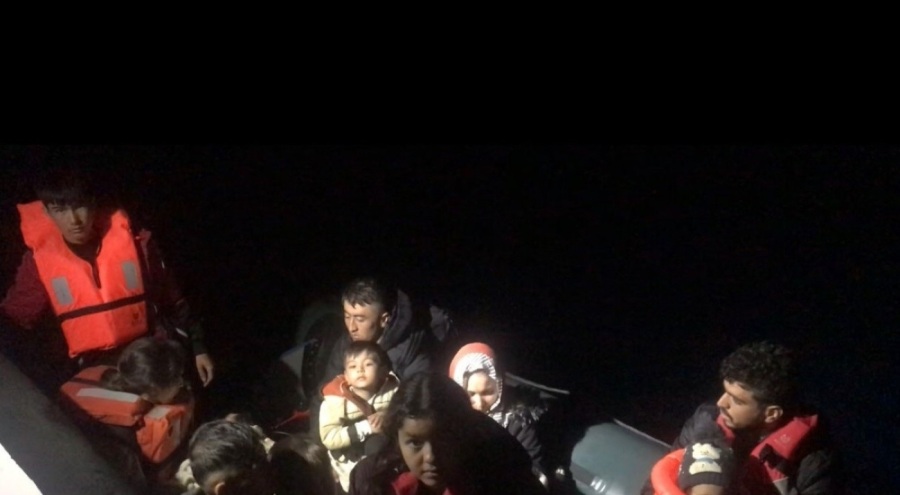 Çanakkale'de 17 kaçak göçmen yakalandı