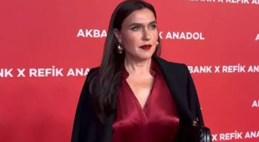 Şevval Sam'ın "kadın cinayeti" soruları karşısındaki tepkisizliği dikkat çekti