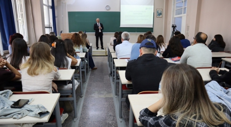 Çevre mühendisliğinde açılış dersi verildi