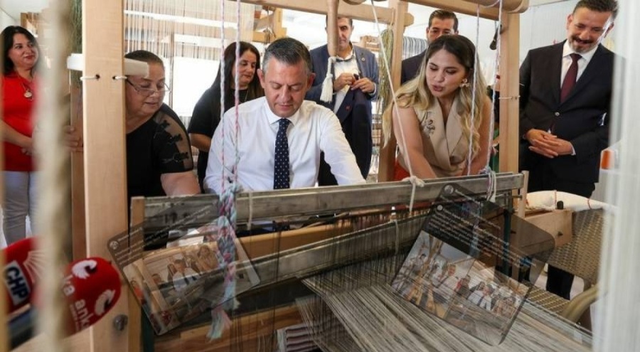 CHP'li Bulut'tan şarkıcı Mustafa Sandal'ın 'atkı dokuma' eleştirisine cevap