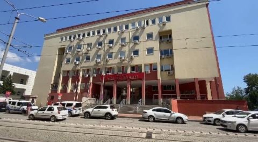 Komşusunu dövüp, cinsel saldırıda bulunan sanık, eşi ve komşusuna ceza yağdı