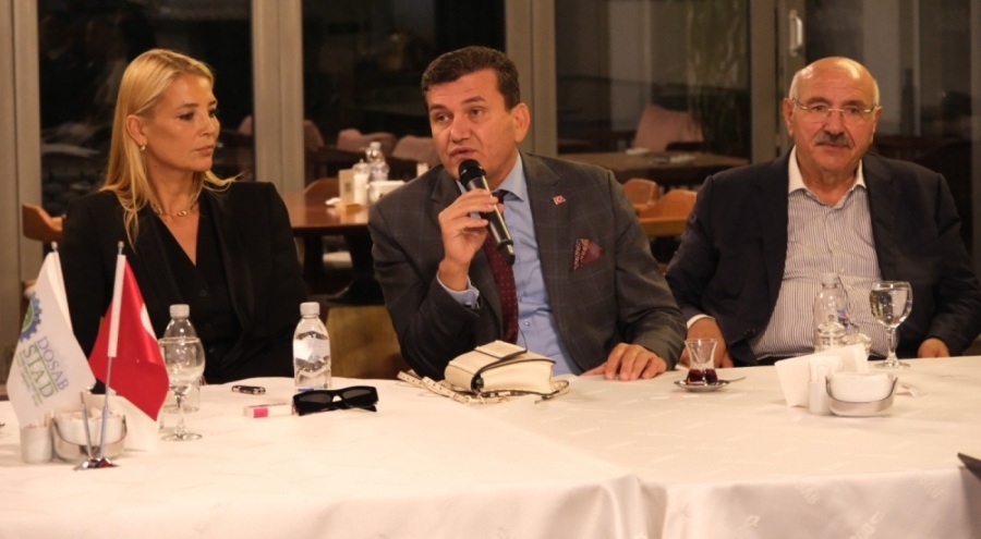 Türkiye ekonomisi DOSABSİAD'da uzmanlar tarafından değerlendirildi