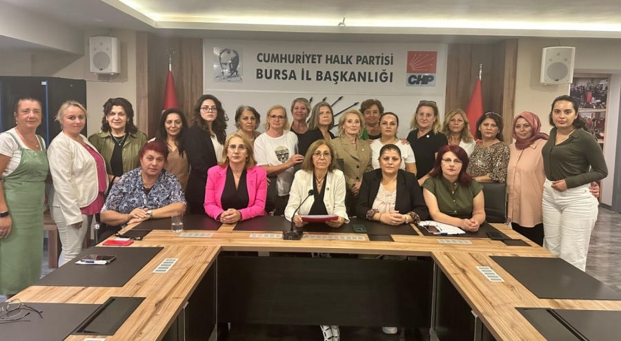 CHP Bursa İl Kadın Kolları Başkanlığı'ndan kadın cinayetleri hakkında açıklama