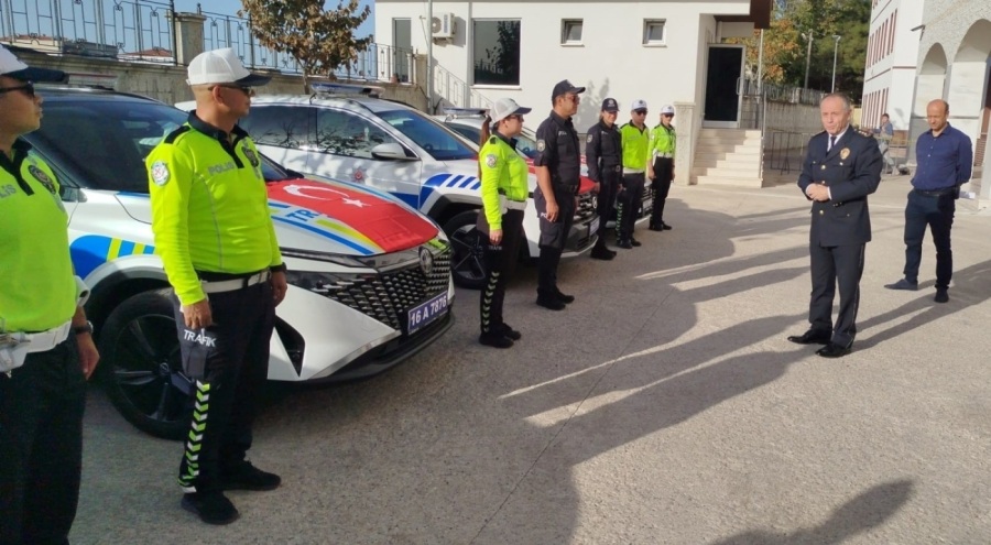Mustafakemalpaşa emniyetinin araç filosu güçlendi