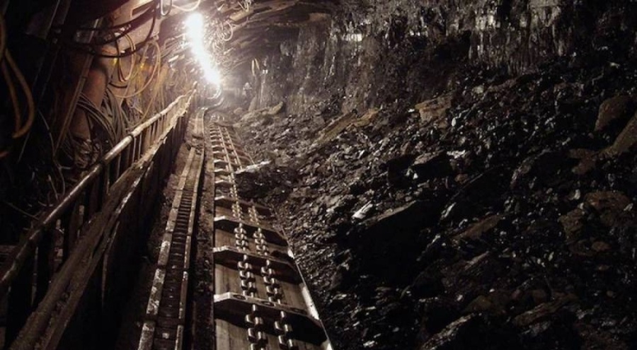 Kömür madenine roketli saldırı; en az 20 ölü