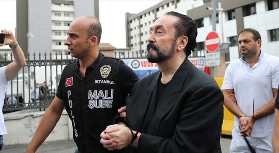 Adnan Oktar'dan ilginç savunma: 15 günde İsrail'in Filistin'e saldırılarını durdurabilirim