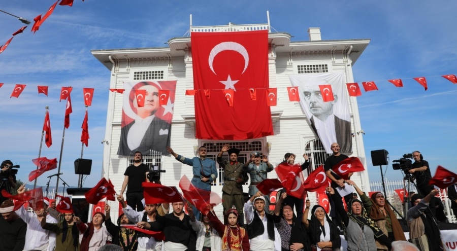 Mudanya Mütarekesi'nin 102. yılı Mudanya'da büyük bir coşkuyla kutlandı