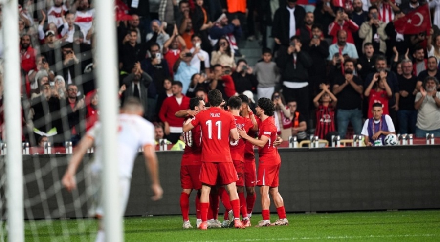 A Milli Takım, Karadağ karşısında 3 puanı aldı!