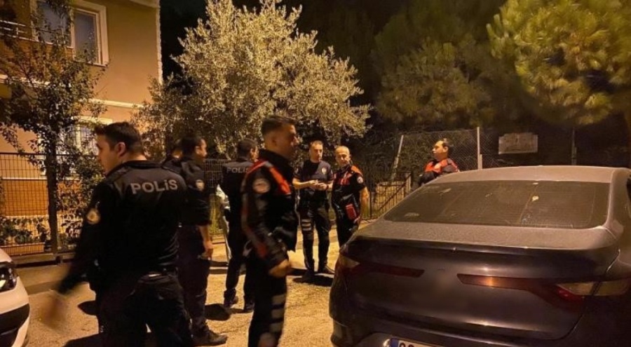 Ehliyetsiz sürücü polisten kaçarken şehri birbirine kattı