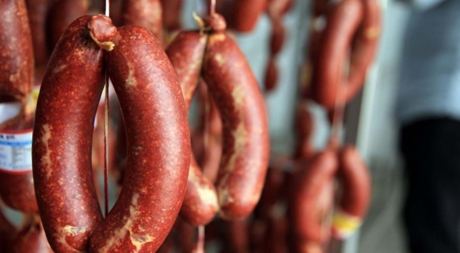 Bakanlık ifşa etti! Sucuk diye eşek eti yedirmişler