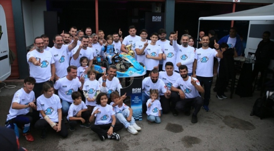 Kenan Sofuoğlu'nun oğlu Zayn, ilk şampiyonluğunu elde etti