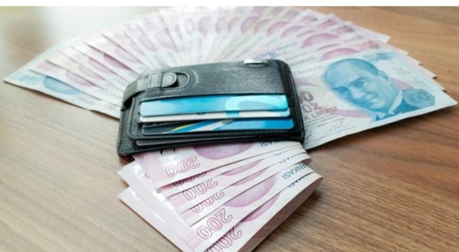 9 soruda kredi kartı hizmet bedeli: Ne zaman ödenecek?