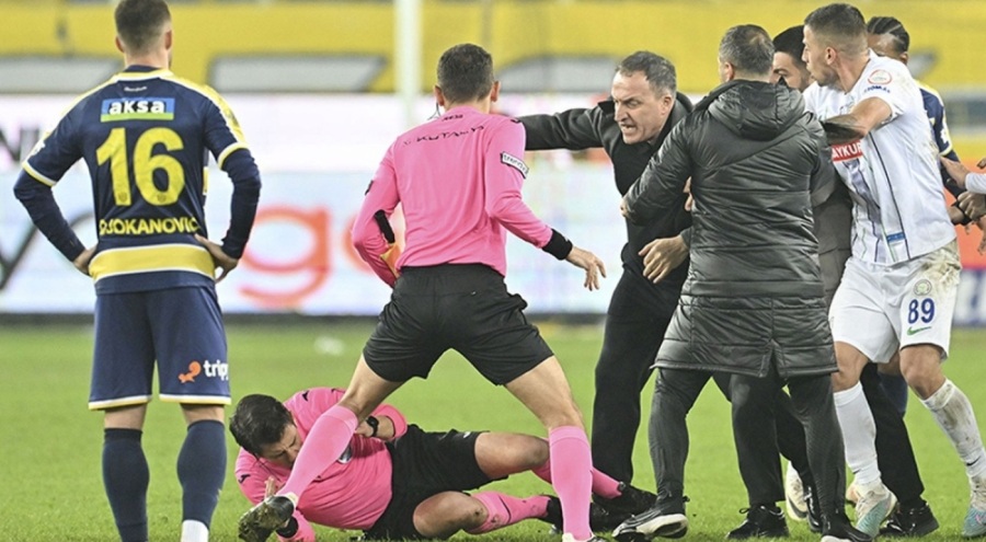 Hakem Halil Umut Meler'e saldırı davasında istenen ceza belli oldu