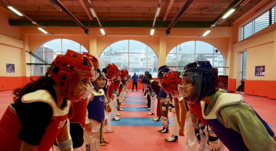 Yıldırım'da kış spor okulları başladı