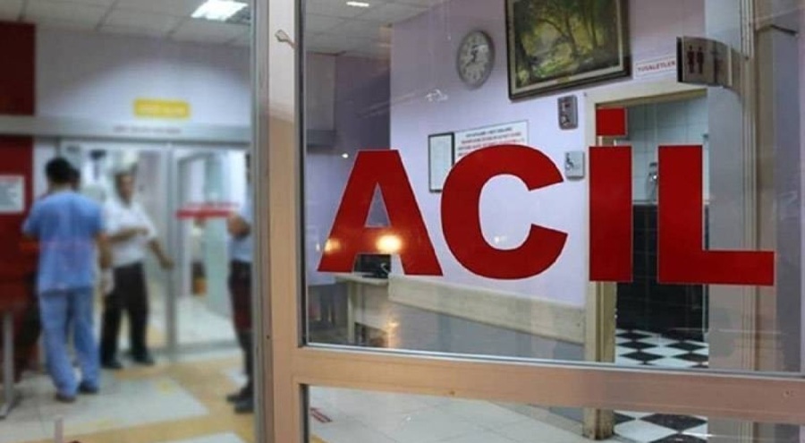 Otobüs ve minibüs çarpıştı: 10 işçi yaralandı