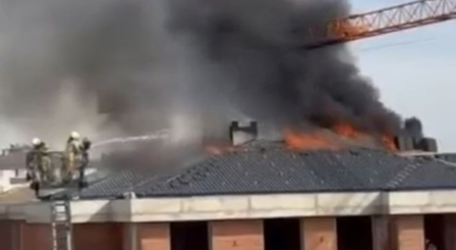 İnşaat yangını korkuttu