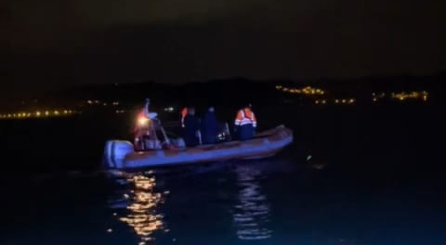 Motoru arızalanan balıkçı teknesi sürüklendi: Sahil Güvenlik kurtardı