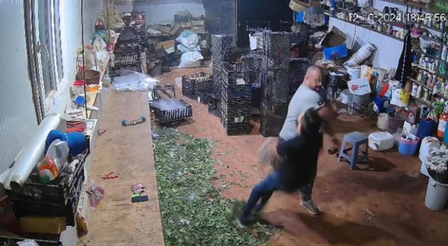 Antalya'da fotoğraf kavgası! Tek yumrukla komalık etti