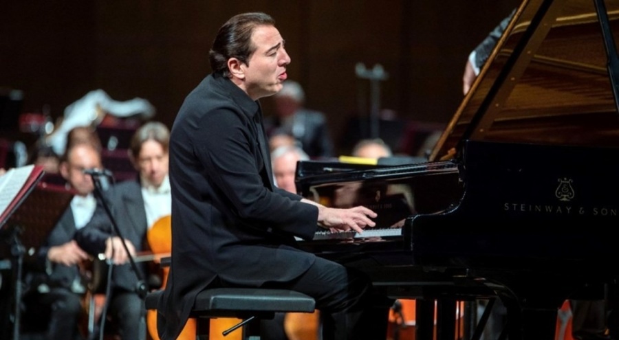 Fazıl Say: Sıkıldım bu dünyadan, çünkü; iyi kayboluyor...