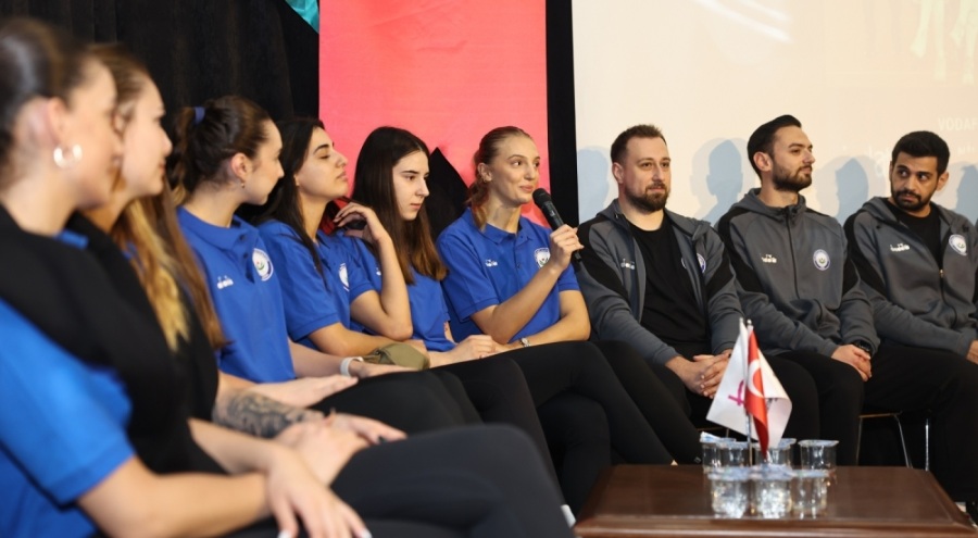 Nilüfer'in sultanları öğrencilerle buluştu