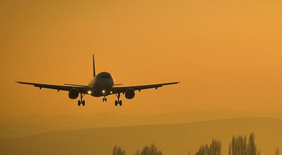 Hindistan'dan ABD'ye gidecekti! "Bomba tehdidi" nedeniyle uçak acil iniş yaptı