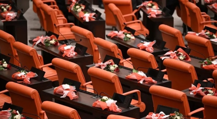 TBMM'de 275 işçi alımı