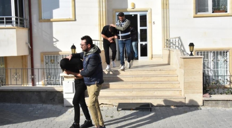 Yasa dışı bahisten 10'u öğrenci 15 şüpheliye gözaltı