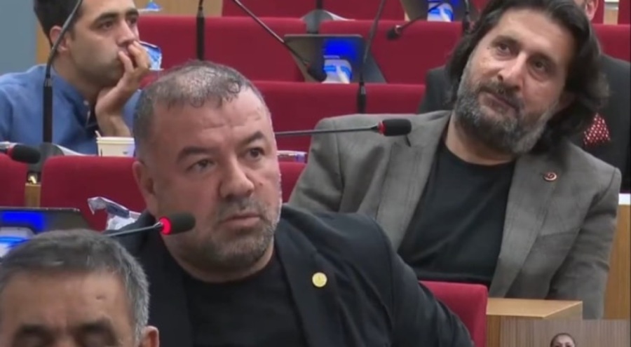 "Öldüren kadar ölenler de suçludur" diyen AK Parti'li başkan istifa etti