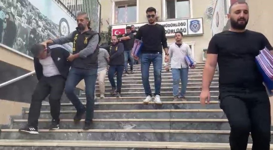 26 kişilik çete çökertildi! 100 milyon liralık vurgun yapmışlar