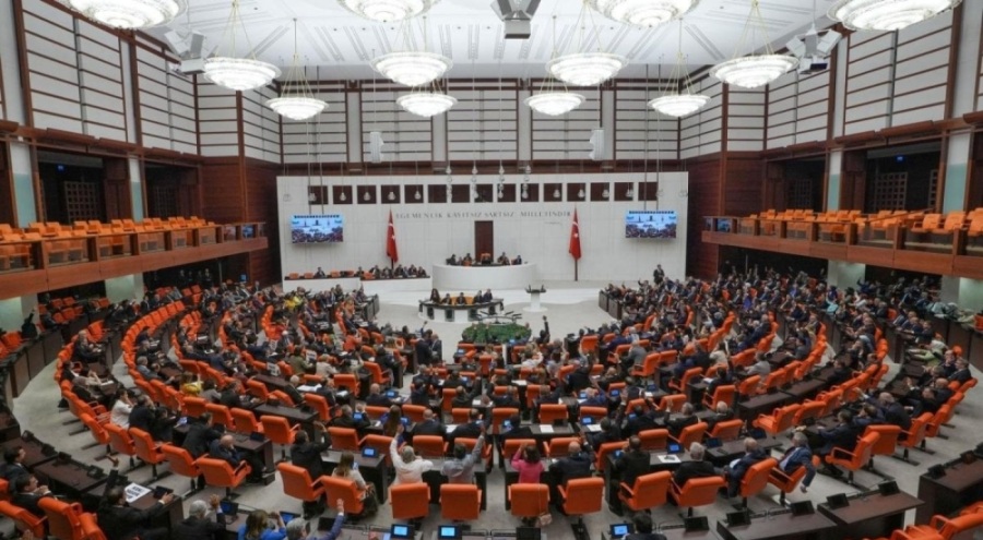 2025 yılı bütçe planlamaları TBMM'de masaya yatırılıyor