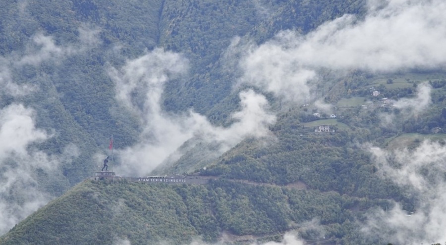 Dünyanın en büyük Atatürk heykeli görüntülendi