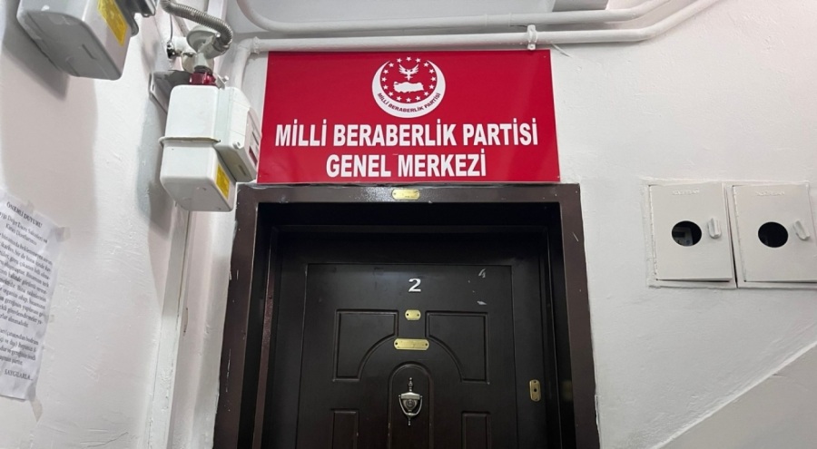 Milli Beraberlik Partisi'ne uyuşturucu baskını: 'Burası güvenli, polis giremez'