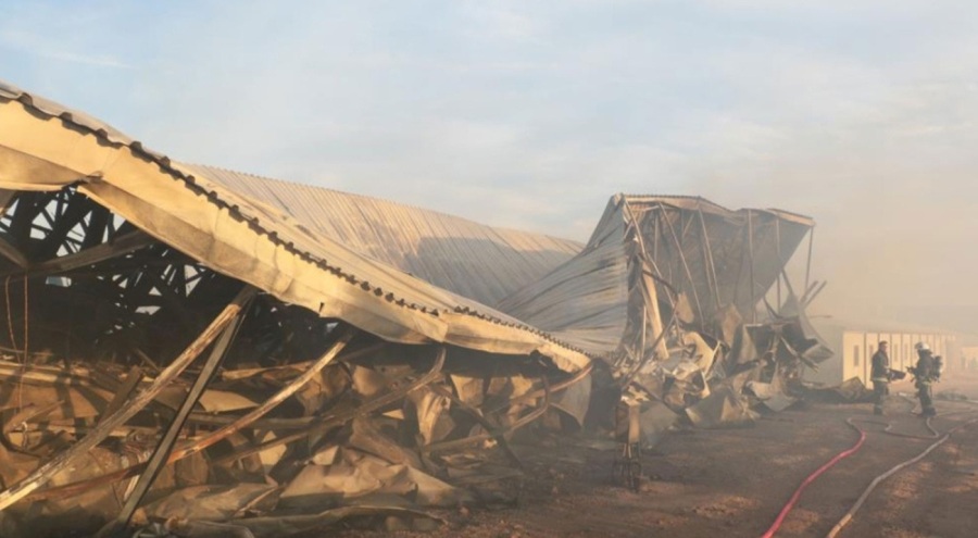 Otluk alanda çıkan yangında işçiler canını zor kurtardı