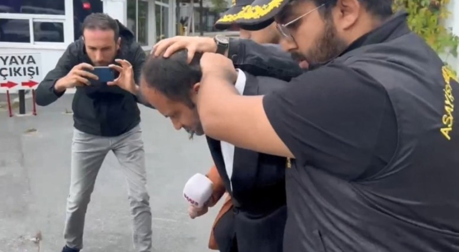 Müdür yardımcısına silah çeken öğretmenin çantasında ilginç objeler bulundu