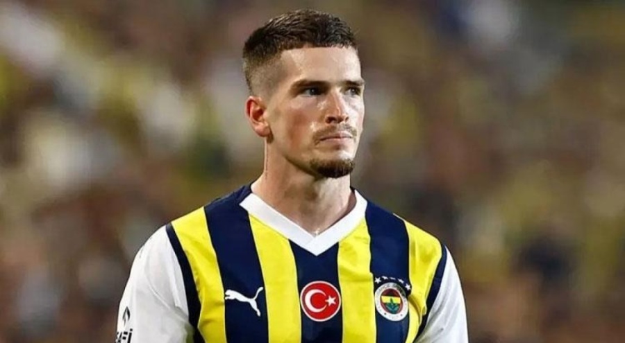 Fenerbahçe Ryan Kent ile yollarını ayırdı