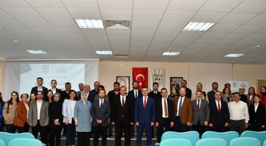 İznik Belediyesi ve BTÜ Proje Fikri Geliştirme Çalıştayı'nda bir araya geldi