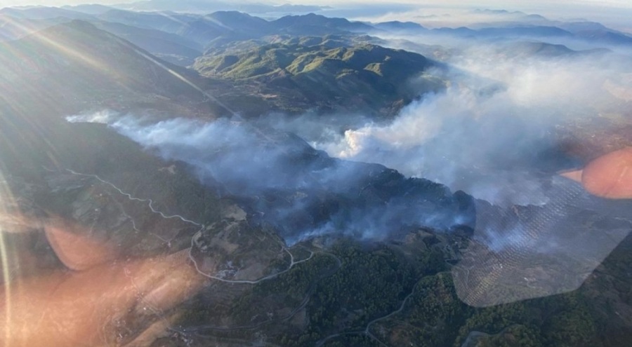 Muğla'da üç bölgede orman yangını! 11 kişi tahliye edildi