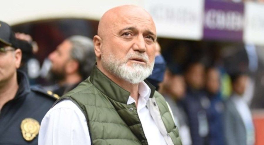 Hikmet Karaman'dan Avrupa'da imza