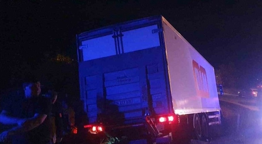 Patpat ile kamyon çarpıştı: 1 ölü, 1 yaralı