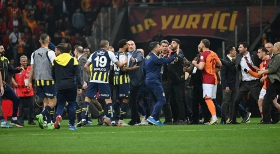 Galatasaray'dan Fenerbahçe'ye dava