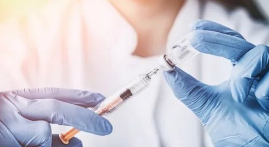 Sağlık Bakanlığı'ndan hekimlere aşı imza zorunluluğu