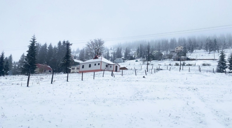 Karadeniz'de 5 ile kar yağdı!