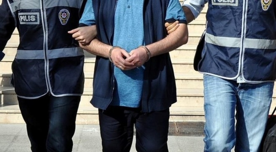 Göçmen kaçakçılığı operasyonu: 2 şüpheli tutuklandı